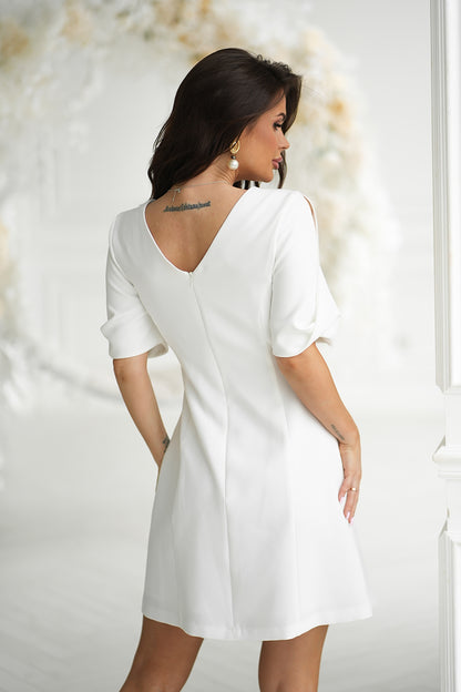 Giulia - sukienka elegancka z podszewką i ozdobnymi rękawami - ecru