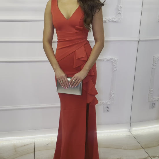 Sukienka elegancka maxi z falbanką czerwona Monia